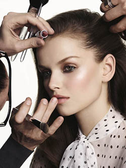 Friseur-Quakenbrueck-Make-Up-Trend-News-Herbst-Winter-2018-08